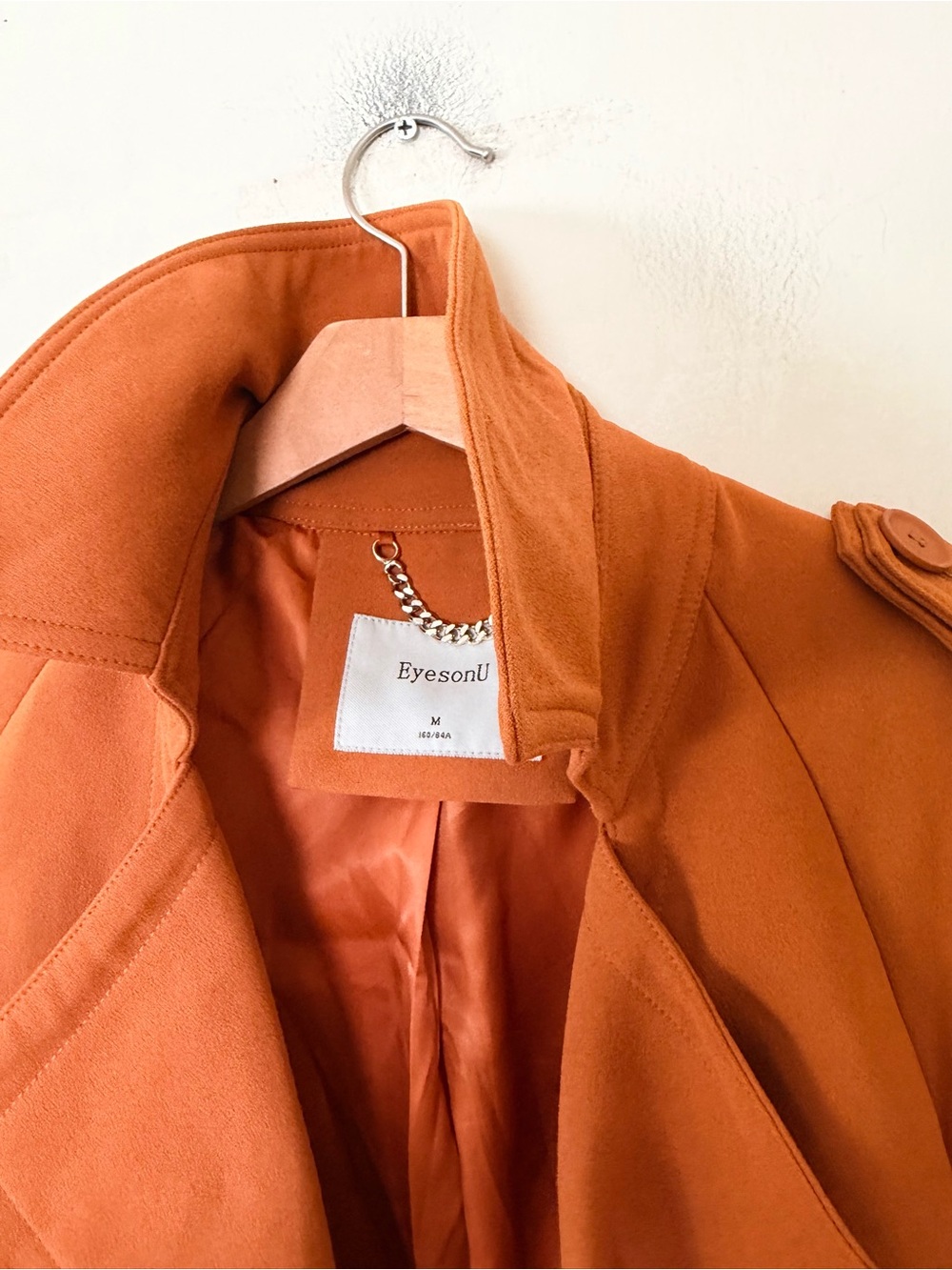 brown belted trench coat features distinctive shoulder epaulets and buckle strap - Picture 6 of 8
